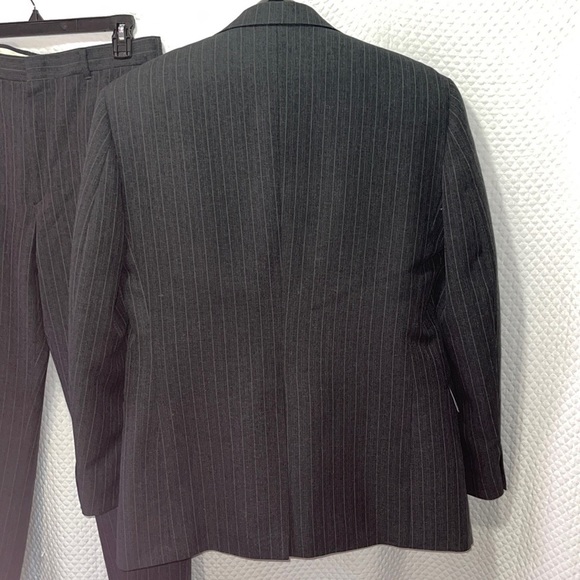 Men’s 2 Piece Suit. Gray. Pinstripe. Reed St. James Jacket 32 X 29 Pant Set. - Picture 5 of 11